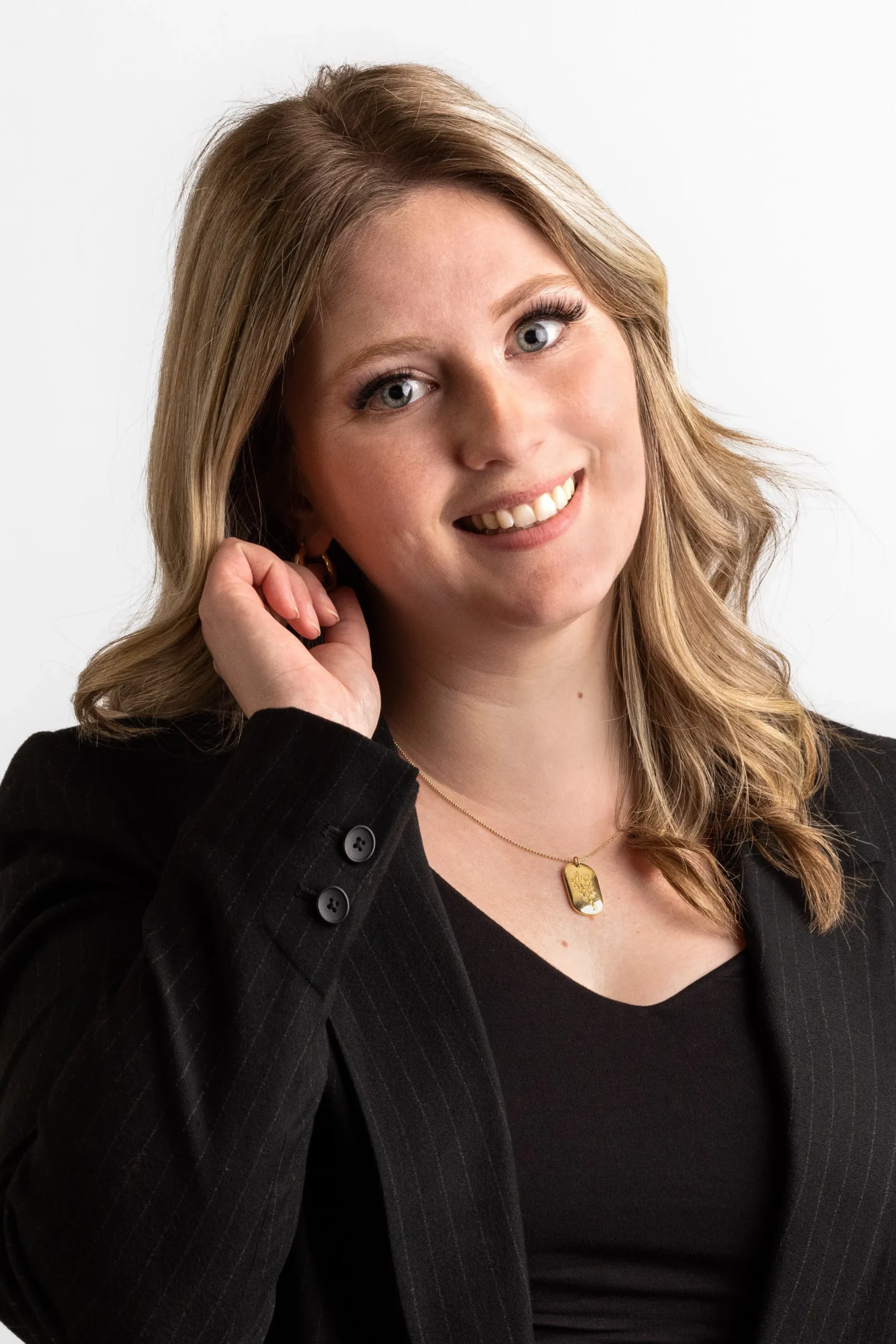 Amy McConchie Headshot