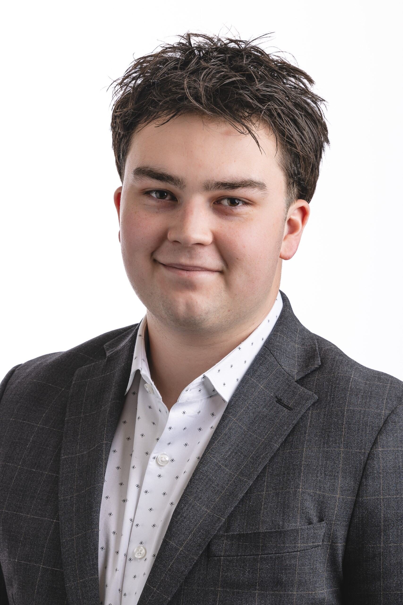 Davis Gottenbos Headshot