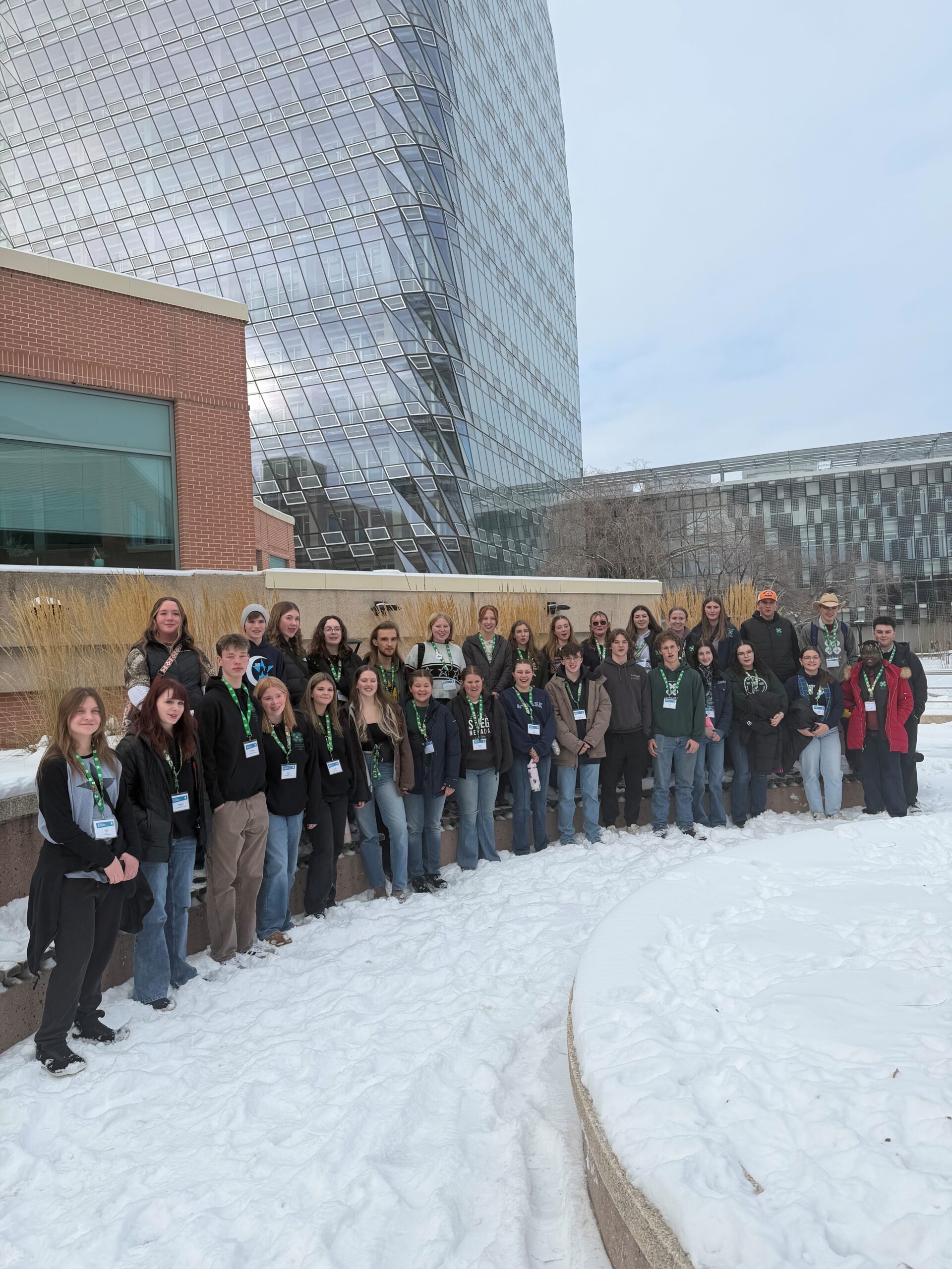 4-H members pose for a picture